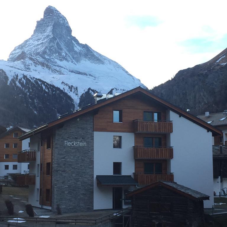 Haus Fleckstein Zermatt Wohnung Karibu מראה חיצוני תמונה