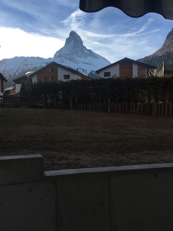 Haus Fleckstein Zermatt Wohnung Karibu מראה חיצוני תמונה