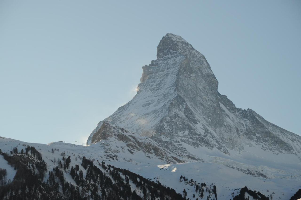 Haus Fleckstein Zermatt Wohnung Karibu מראה חיצוני תמונה